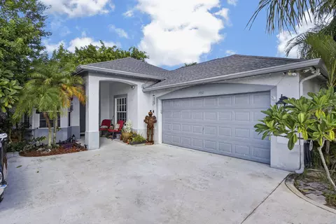 1480 Lake Breeze Dr, Wellington, FL 33414