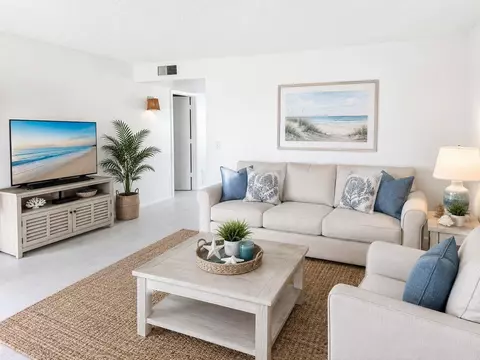 36 Vista Gardens Trl #102, Vero Beach, FL 32962