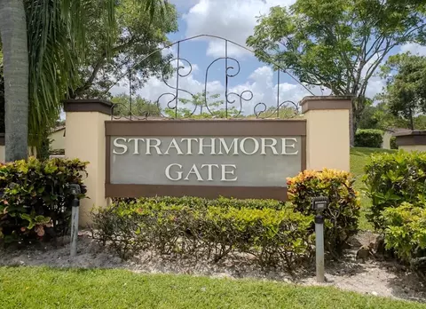 173 Sarita Ct, Royal Palm Beach, FL 33411