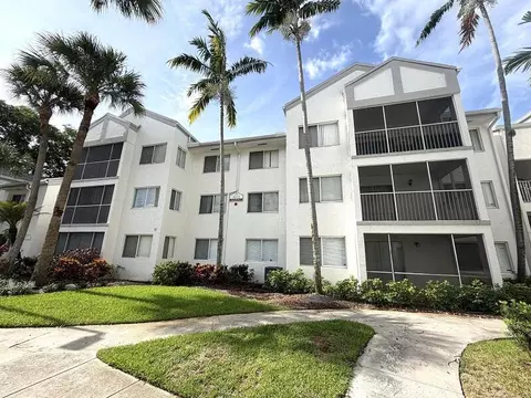5612 Rock Island Rd #172, Tamarac, FL 33319