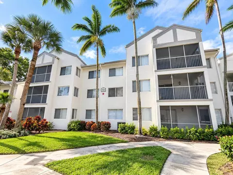 5612 Rock Island Rd #172, Tamarac, FL 33319