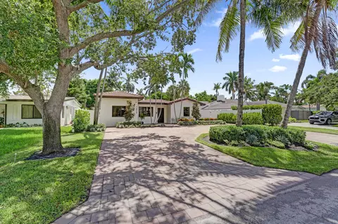 1424 NE 16th Ave, Fort Lauderdale, FL 33304