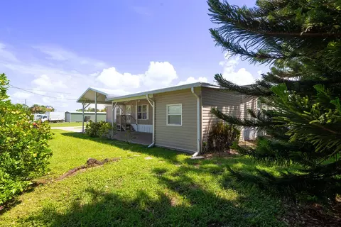 2208 SE 38th Trl, Okeechobee, FL 34974 photo 29