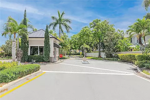 5387 Grand Park Pl, Boca Raton, FL 33486
