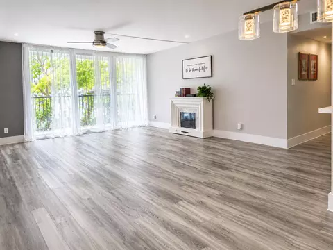 1301 River Reach Dr #111, Fort Lauderdale, FL 33315