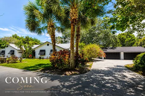 12856 Arrow Wood Dr, West Palm Beach, FL 33418