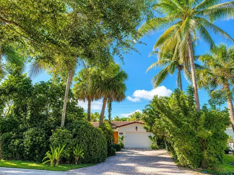 921 NW 7th St, Boca Raton, FL 33486