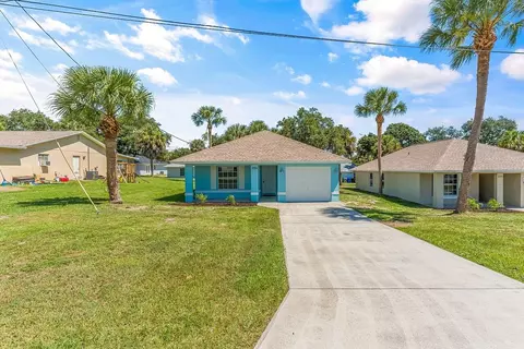 230 13th St SW, Vero Beach, FL 32962