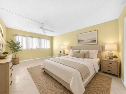 7807 Golf Cir Dr #105, Margate, FL 33063