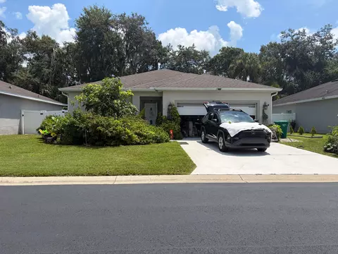 5250 Oakland Lake Cir, Fort Pierce, FL 34951