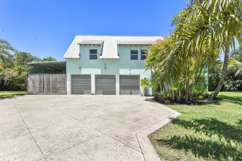 7044 Thompson Rd, Boynton Beach, FL 33426