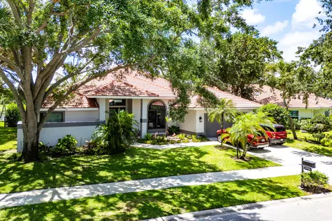 2906 Sabalwood Ct, Delray Beach, FL 33445