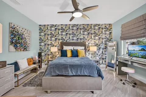 Bedroom - 1258 SE Brewster Pl, Stuart, FL 34997 photo 6 of 6