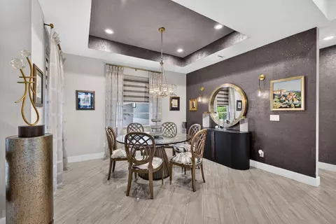 Dining - 1258 SE Brewster Pl, Stuart, FL 34997 photo 1 of 8