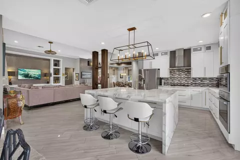 Kitchen - 1258 SE Brewster Pl, Stuart, FL 34997 photo 6 of 6