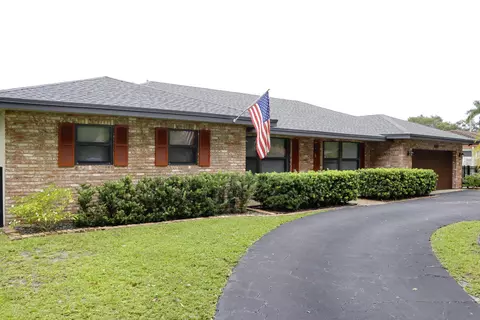820 NW 73rd Ter, Plantation, FL 33317