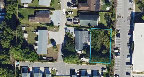 Nnn Patio Court, Lake Worth, FL 33461