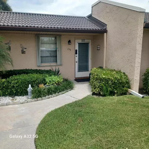 155 Lake Meryl Dr, West Palm Beach, FL 33411