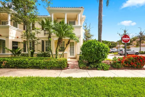 1861 Frederick Small Rd, Jupiter, FL 33458