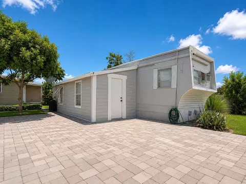 11411 SE Federal Hwy #55, Hobe Sound, FL 33455