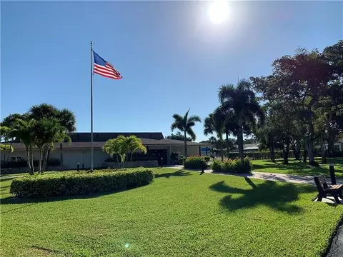 View/Area - 5263 Copperleaf Cir, Delray Beach, FL 33484 photo 1 of 4