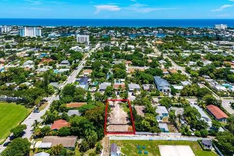 814 SE 2nd Ave, Delray Beach, FL 33483