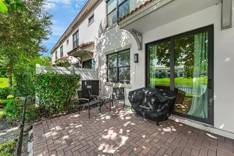 Exterior - 10175 Akenside Dr, Boca Raton, FL 33428 photo 4 of 6