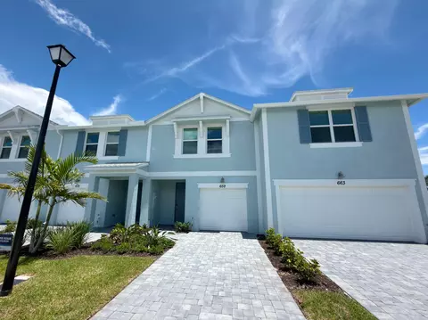659 Salisbury Cir, Fort Pierce, FL 34982