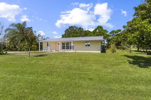 874 Blossom Dr, Sebastian, FL 32958