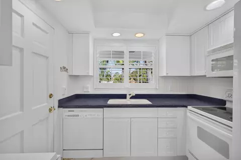 Kitchen - 478 Tequesta Dr #204, Tequesta, FL 33469 photo 1 of 2