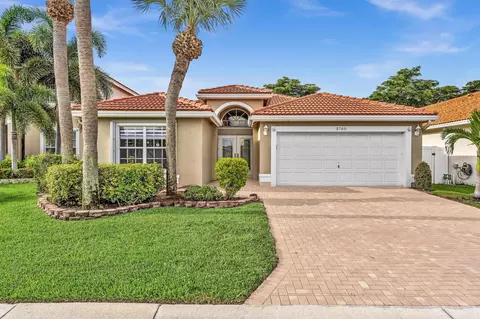 3760 Newport Ave, Boynton Beach, FL 33436