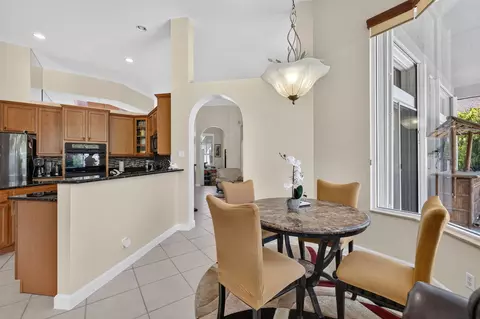 Dining - 755 SW River Bend Cir, Stuart, FL 34997 photo 4 of 7