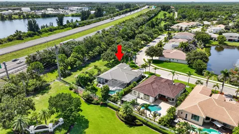View/Area - 755 SW River Bend Cir, Stuart, FL 34997 photo 9 of 21