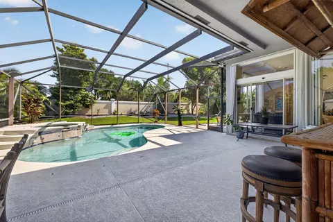 Exterior - 755 SW River Bend Cir, Stuart, FL 34997 photo 5 of 17