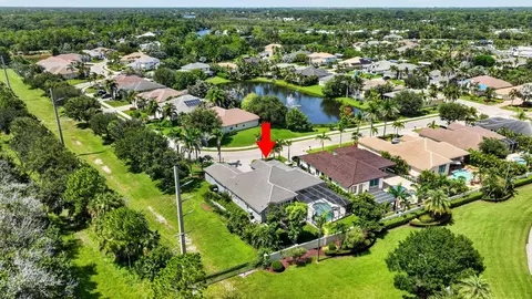 View/Area - 755 SW River Bend Cir, Stuart, FL 34997 photo 8 of 21