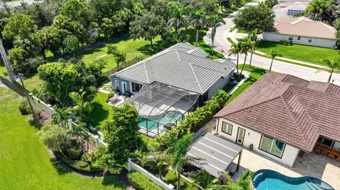View/Area - 755 SW River Bend Cir, Stuart, FL 34997 photo 10 of 21