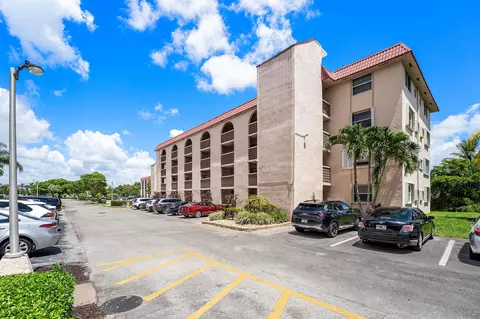 3251 Holiday Springs Blvd #206, Margate, FL 33063