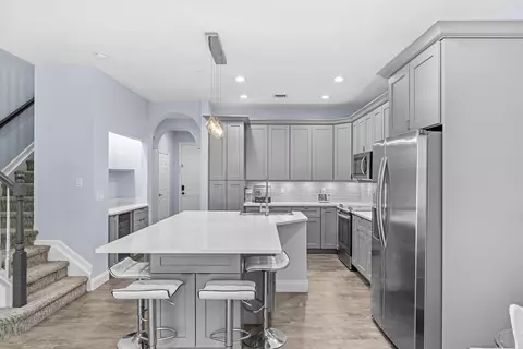 Kitchen - 5430 SE Moseley Dr, Stuart, FL 34997 photo 2 of 7