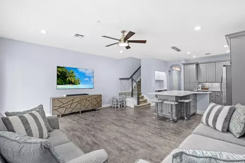 Living - 5430 SE Moseley Dr, Stuart, FL 34997 photo 2 of 3