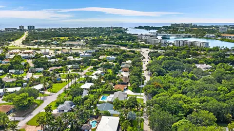 View/Area - 109 E Riverside Dr, Jupiter, FL 33469 photo 3 of 10