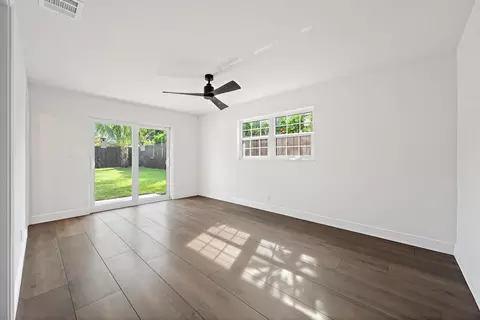 Other - 109 E Riverside Dr, Jupiter, FL 33469 photo 2 of 5