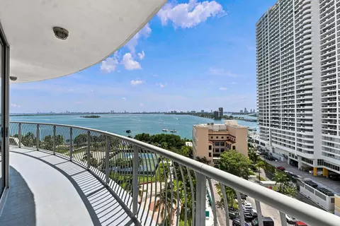 1750 N Bayshore Dr #1202, Miami, FL 33132
