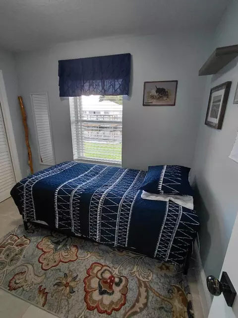 Bedroom - 2634 SE 30th St, Okeechobee, FL 34974 photo 2 of 3
