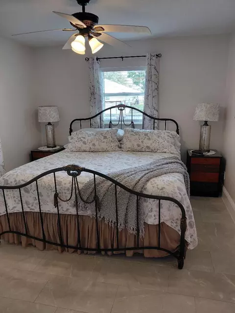 Bedroom - 2634 SE 30th St, Okeechobee, FL 34974 photo 3 of 3