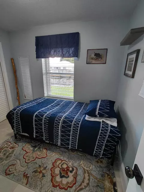 Bedroom - 2634 SE 30th St, Okeechobee, FL 34974 photo 2 of 3