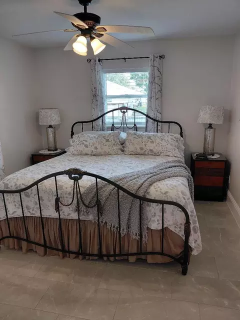 Bedroom - 2634 SE 30th St, Okeechobee, FL 34974 photo 3 of 3