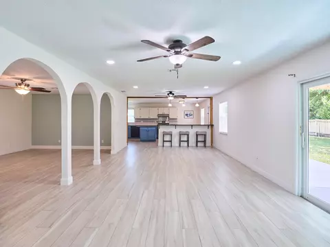 Living - 296 SE Wentworth Dr, Stuart, FL 34996 photo 2 of 6