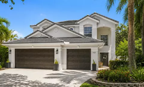 1121 Delray Lakes Dr, Delray Beach, FL 33444