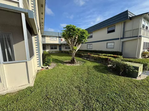 Exterior - 201 Brittany E, Delray Beach, FL 33446 photo 5 of 5
