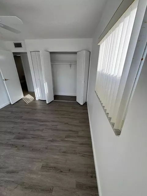 Bedroom - 201 Brittany E, Delray Beach, FL 33446 photo 1 of 5